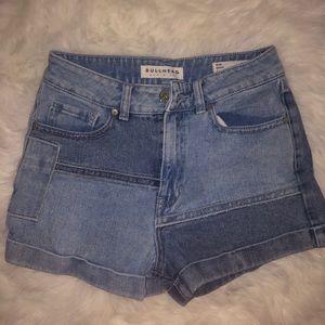 Patched mom shorts